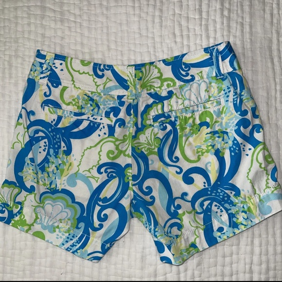 Lilly Pulitzer Callahan Short Resort White Crystal Coast Size 00 - Picture 2 of 4